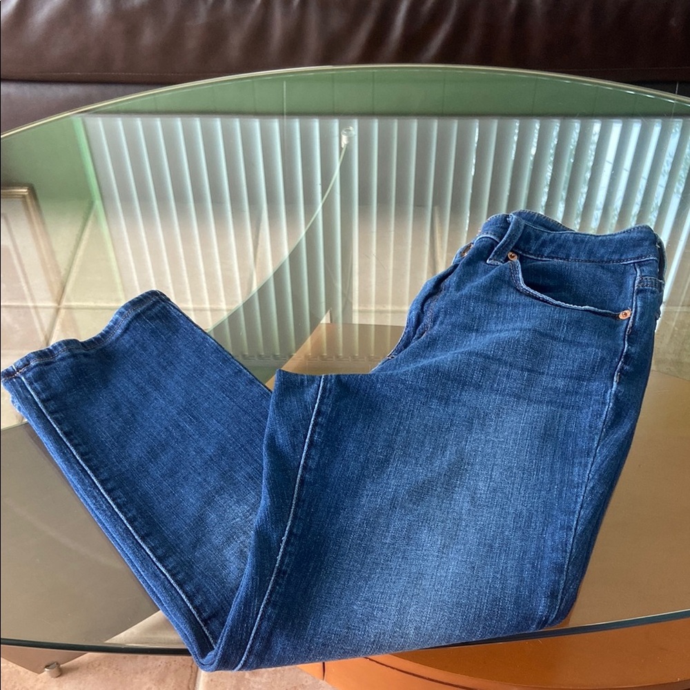 Universal Thread jeans